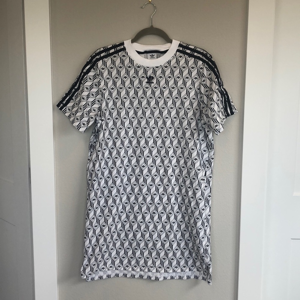 Adidas Originals t-shirt dress